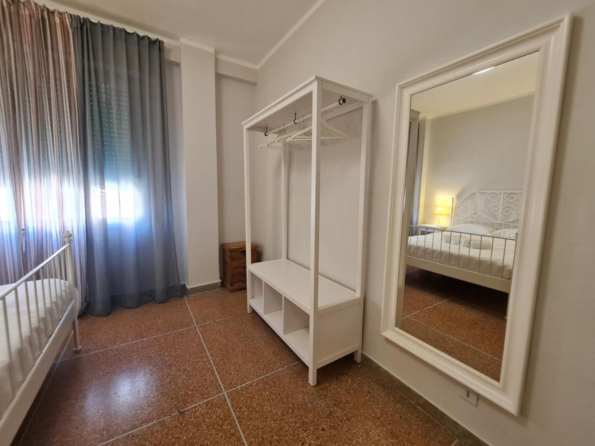 Lc Gramsci Guest House Self Check-In ピサ エクステリア 写真
