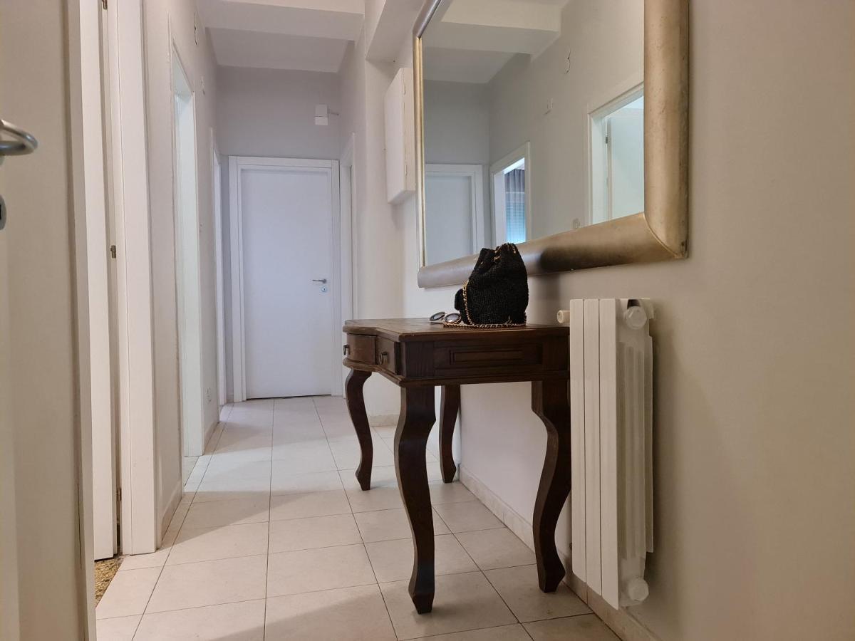 Lc Gramsci Guest House Self Check-In ピサ エクステリア 写真